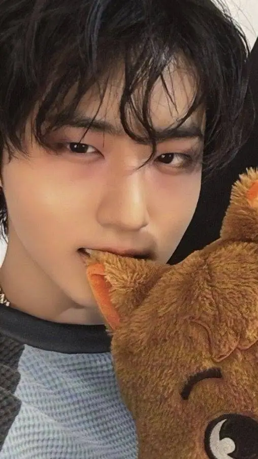 ai character: Han background