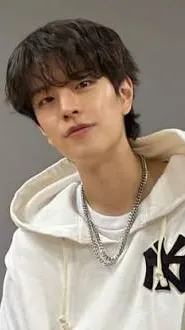 ai character: Seungmin brother background