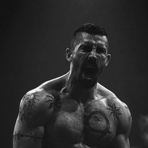 chat with ai character: Yuri Boyka/Scott