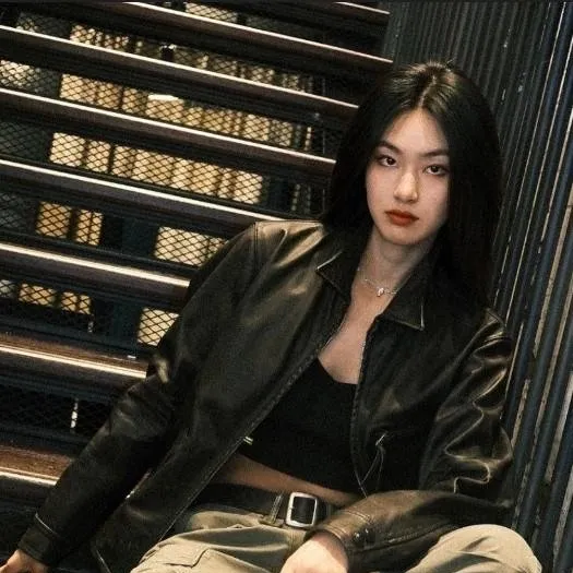 chat with ai character: lila