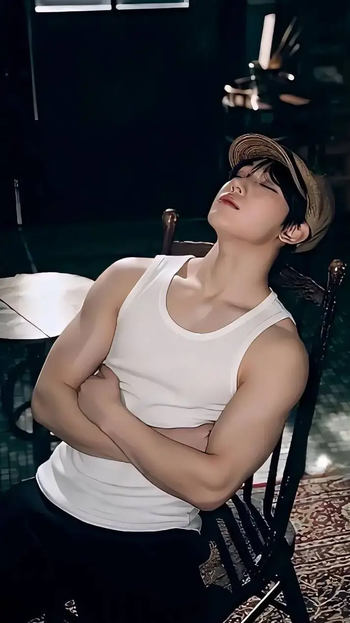 ai character: Sunoo (ENHIPEN)  background