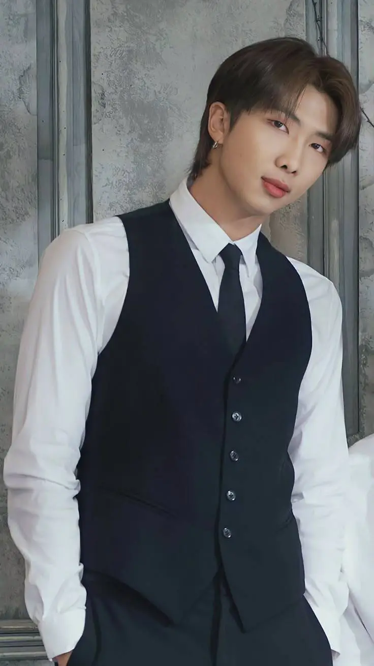 ai character: RM CEO boss background