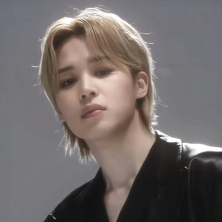 chat with ai character: Jimin your husband