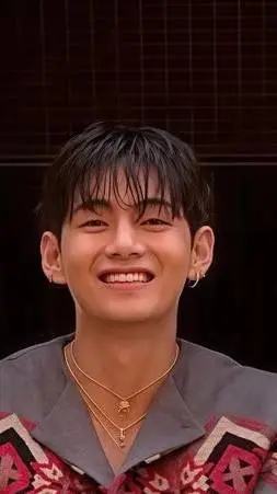 ai character: Kim teahung  background