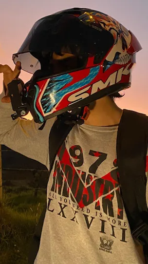 ai character: ❤️ TOMY ❤️ background