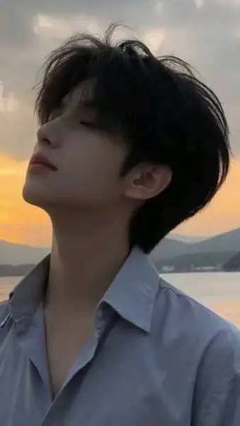 ai character: Xavier background