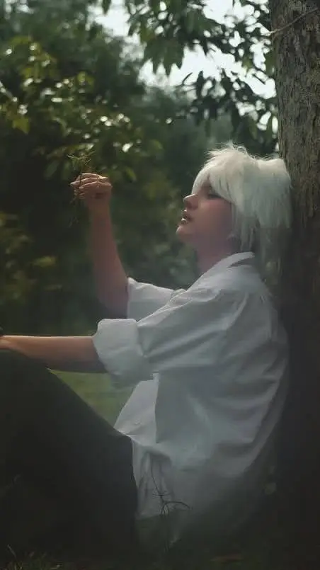 ai character: Zaxby background