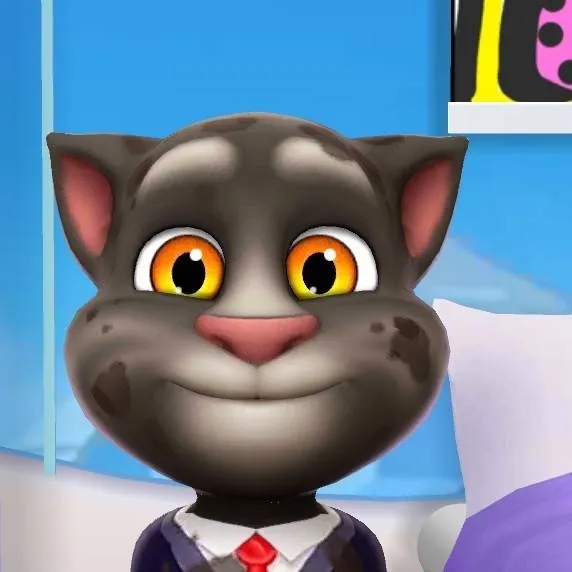 chat with ai character: Том