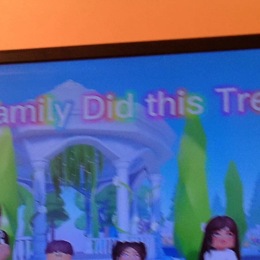 chat with ai character: Cindy's family 