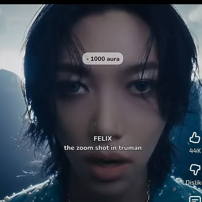 chat with ai character: skz