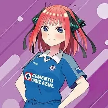 chat with ai character: Nino nakano futbol