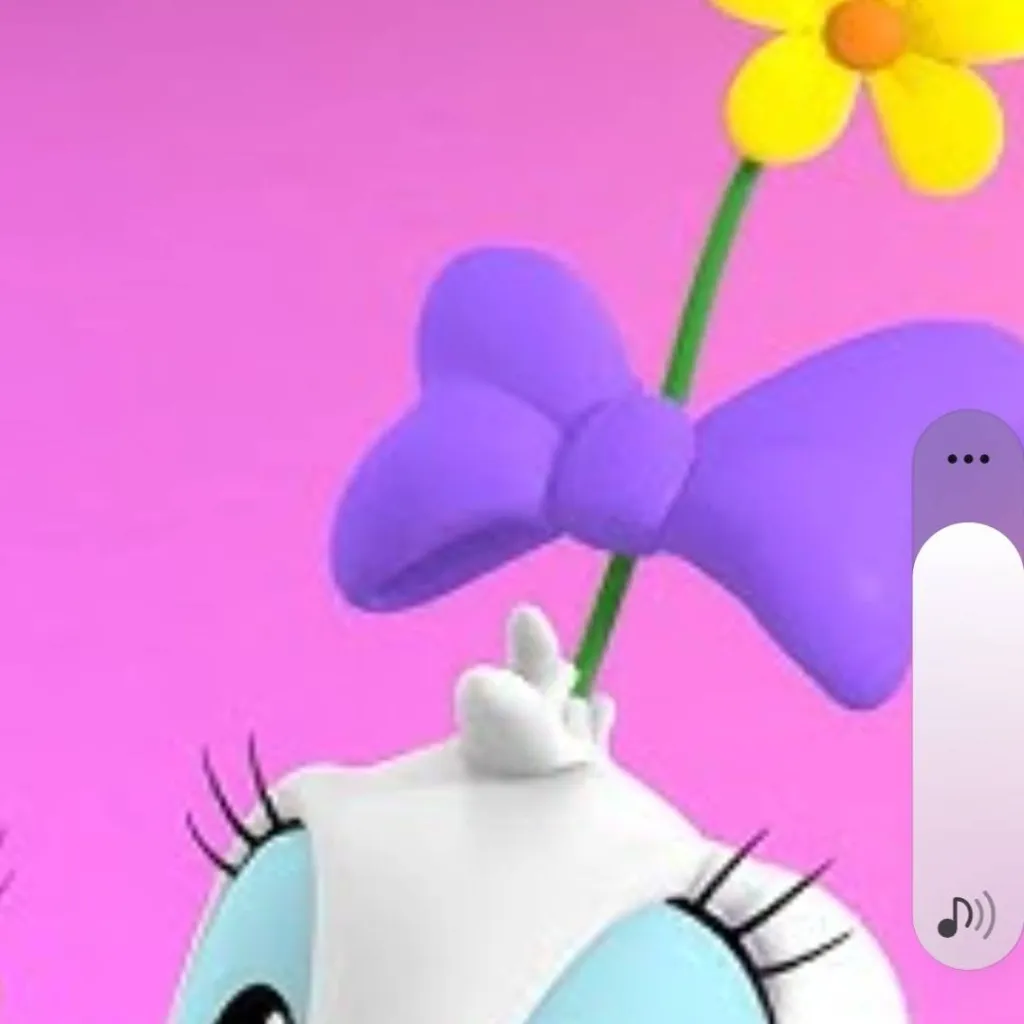 chat with ai character: daisy duck 