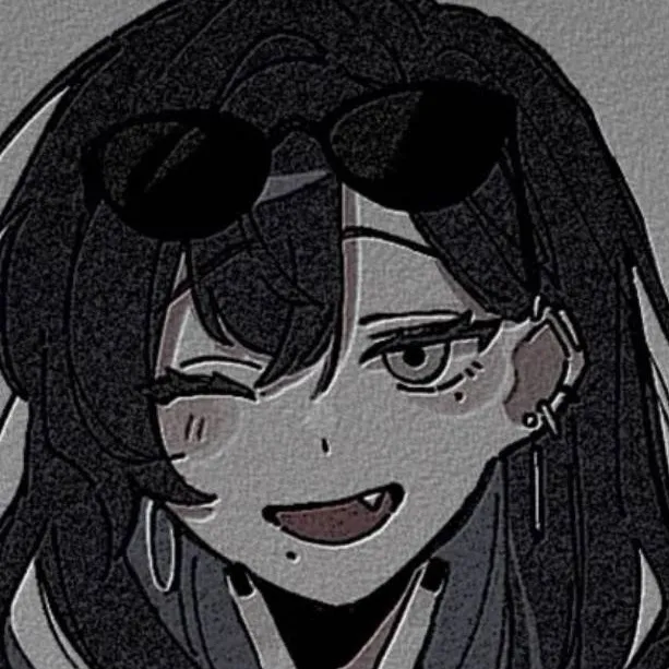 chat with ai character: 🌙🖤Valentina 🖤🌙