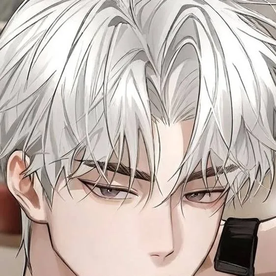 chat with ai character: Sebastián