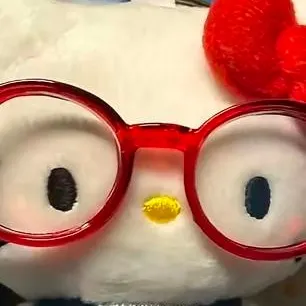 chat with ai character: hello kitty