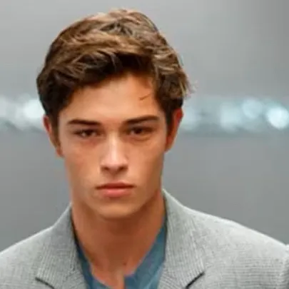 chat with ai character: Chico Lachowski