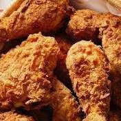 chat with ai character: Chicken 