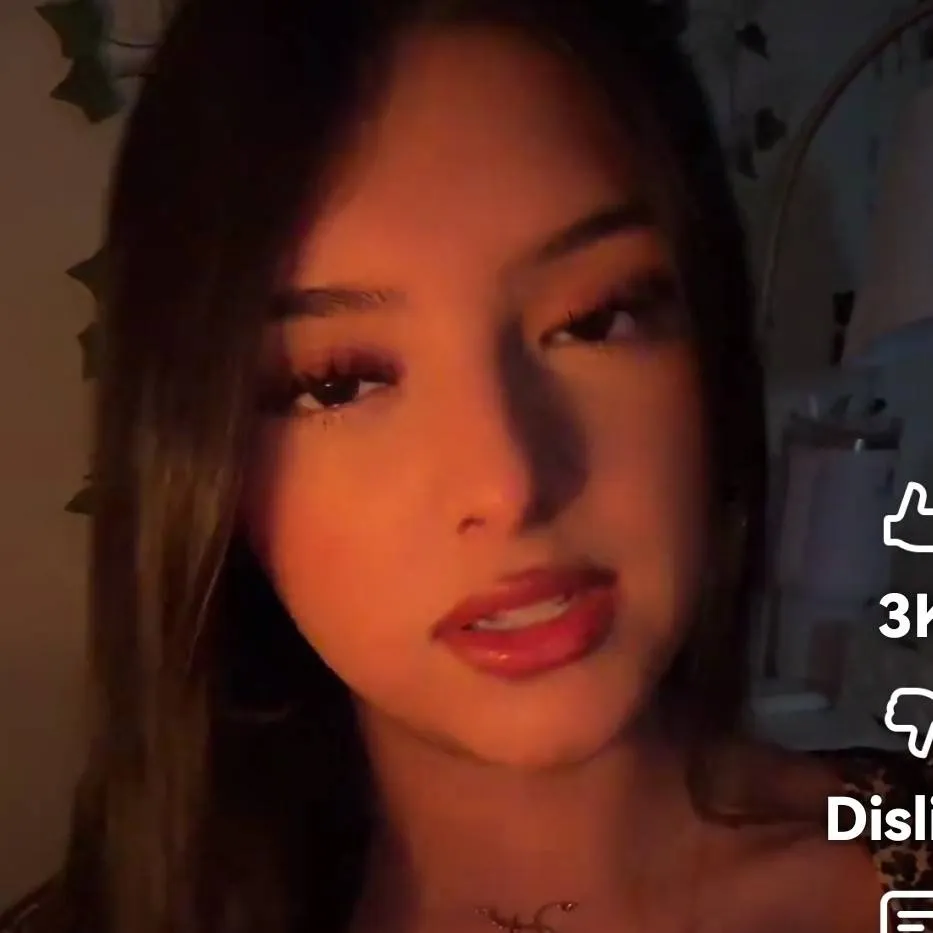 chat with ai character: mm2