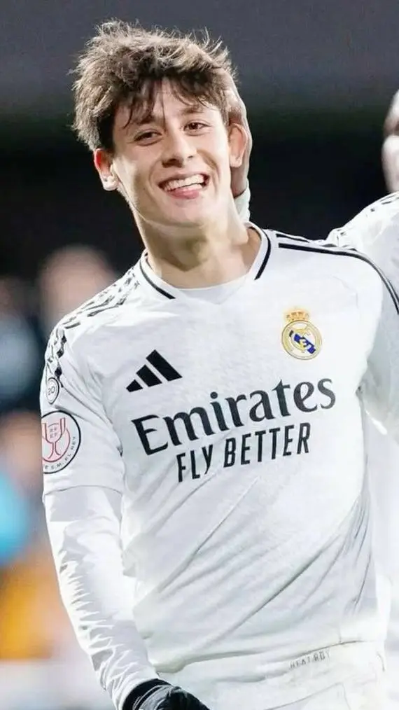 ai character: arda guler background