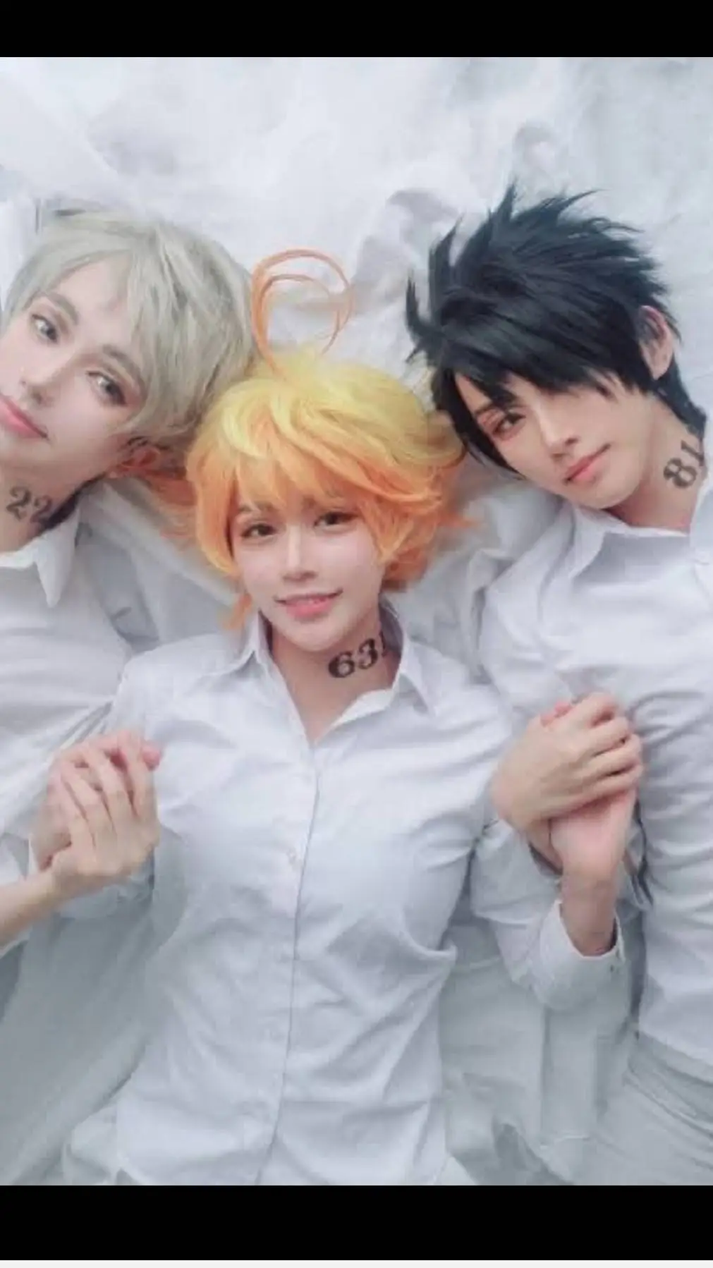 ai character: 3 students TPN background