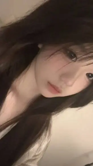 ai character: Precious  background