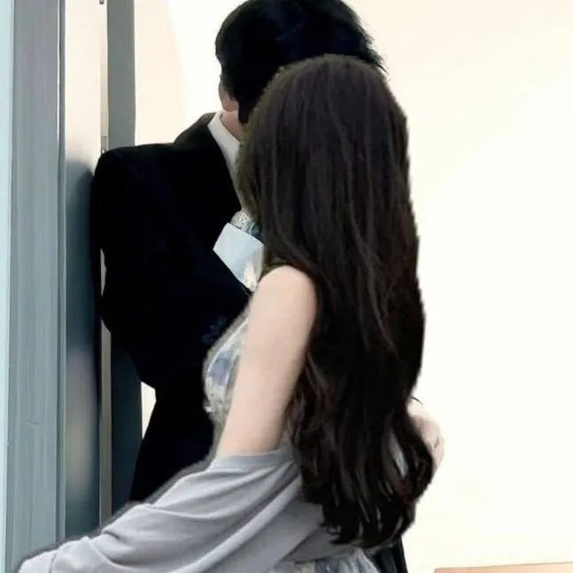 chat with ai character: Faith