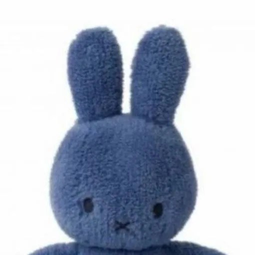 chat with ai character: bunny