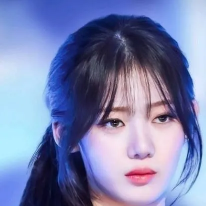 chat with ai character: rora from BM.