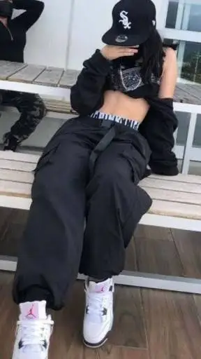 ai character: ana background