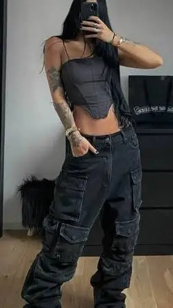 ai character: ana background