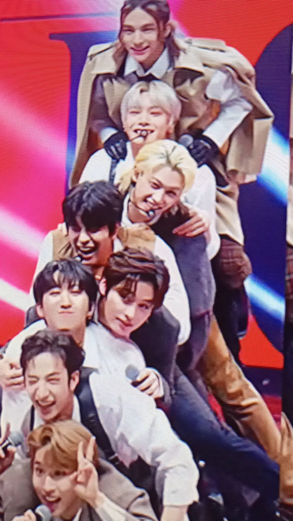 ai character: stray kids!!!  background