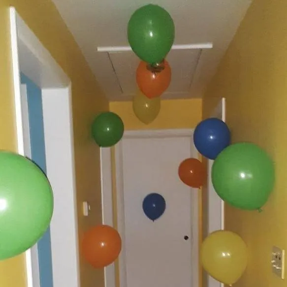 chat with ai character: NoobGuest