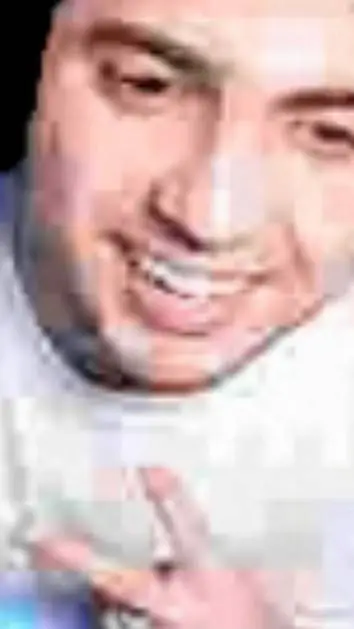 ai character: aimin mad background