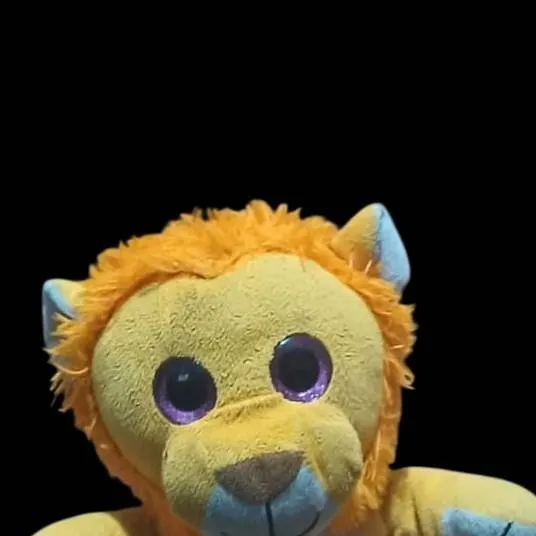 chat with ai character: León de temu🦁