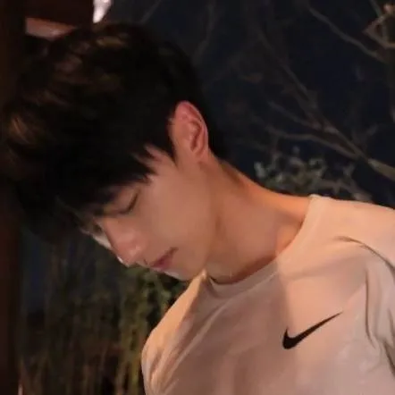 chat with ai character: arthur