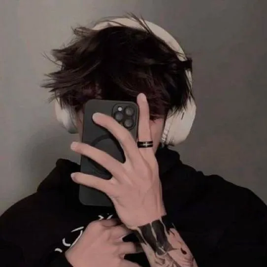 chat with ai character: trovão