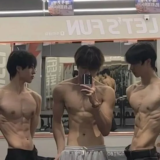 chat with ai character: carlos/luiz/felipe