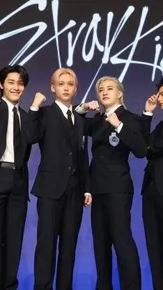 ai character: Drunk  SKZ  background