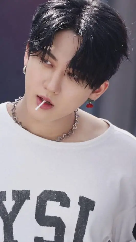 ai character: seo changbin  background