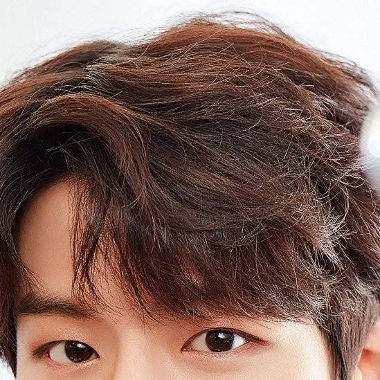 chat with ai character: Stray kids 