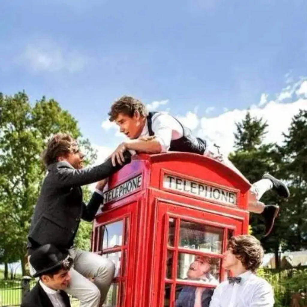 chat with ai character: One Direction 
