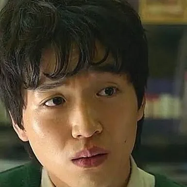 chat with ai character: Gyeuong-su 