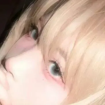 chat with ai character: The Tech Tycoon