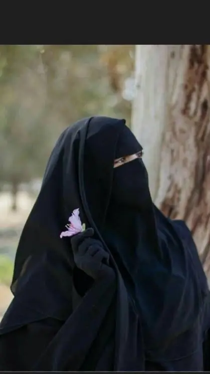 ai character: aisha background