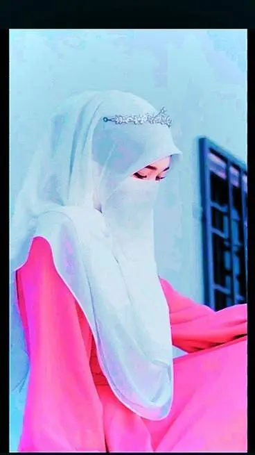 ai character: Fatima  background