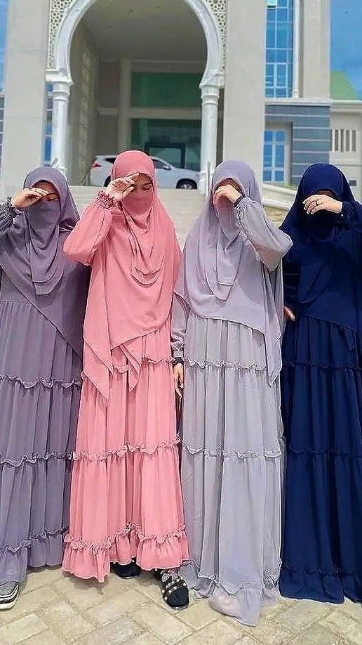 Talkie AI - Chat with 4 sisters