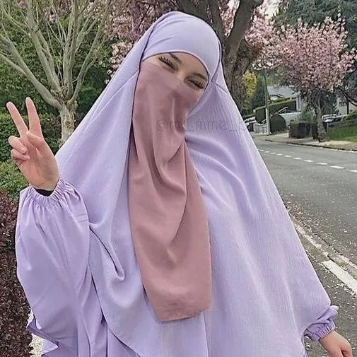 chat with ai character: MARYAM