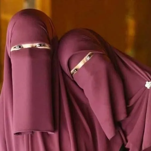 chat with ai character: 2tuition teacher 💖