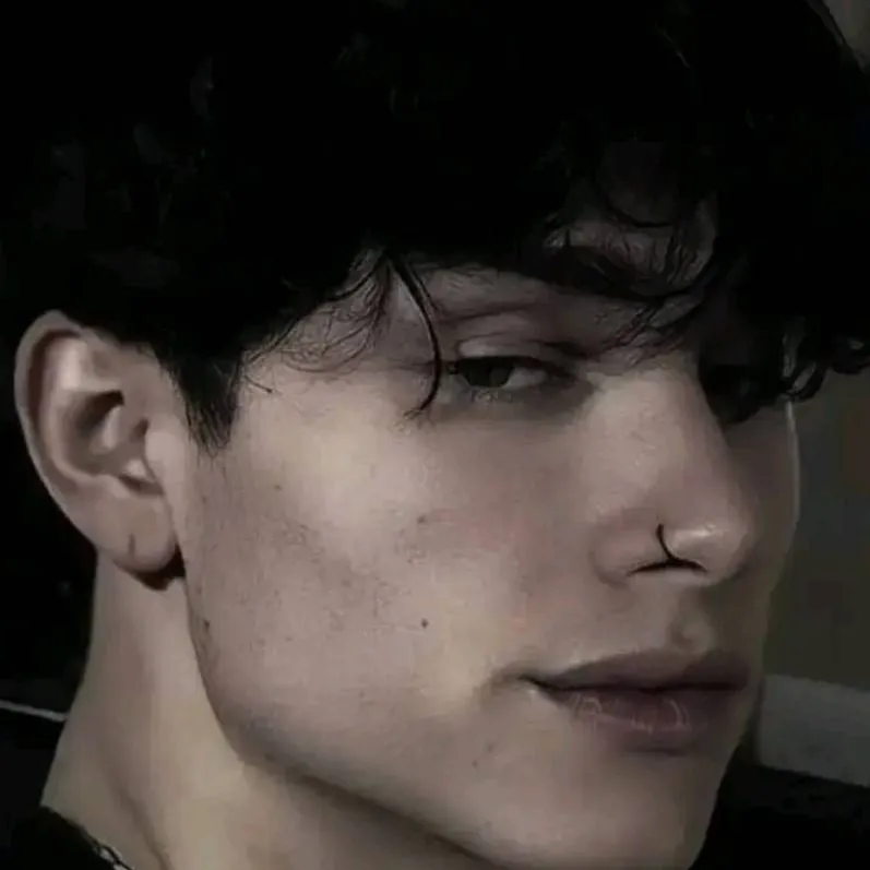 chat with ai character: Alan