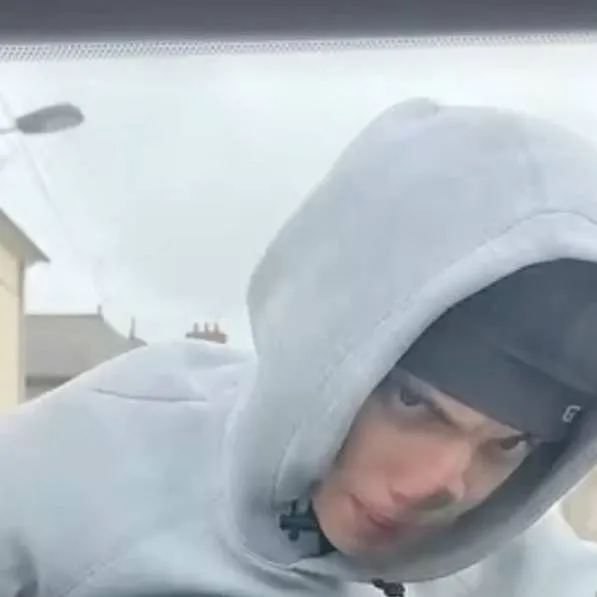 chat with ai character: Anyme 